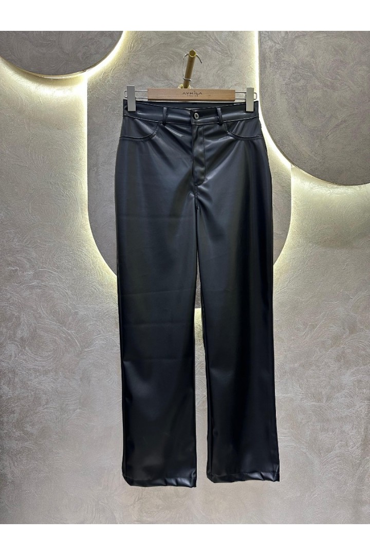 MNG Siyah Deri Pantolon