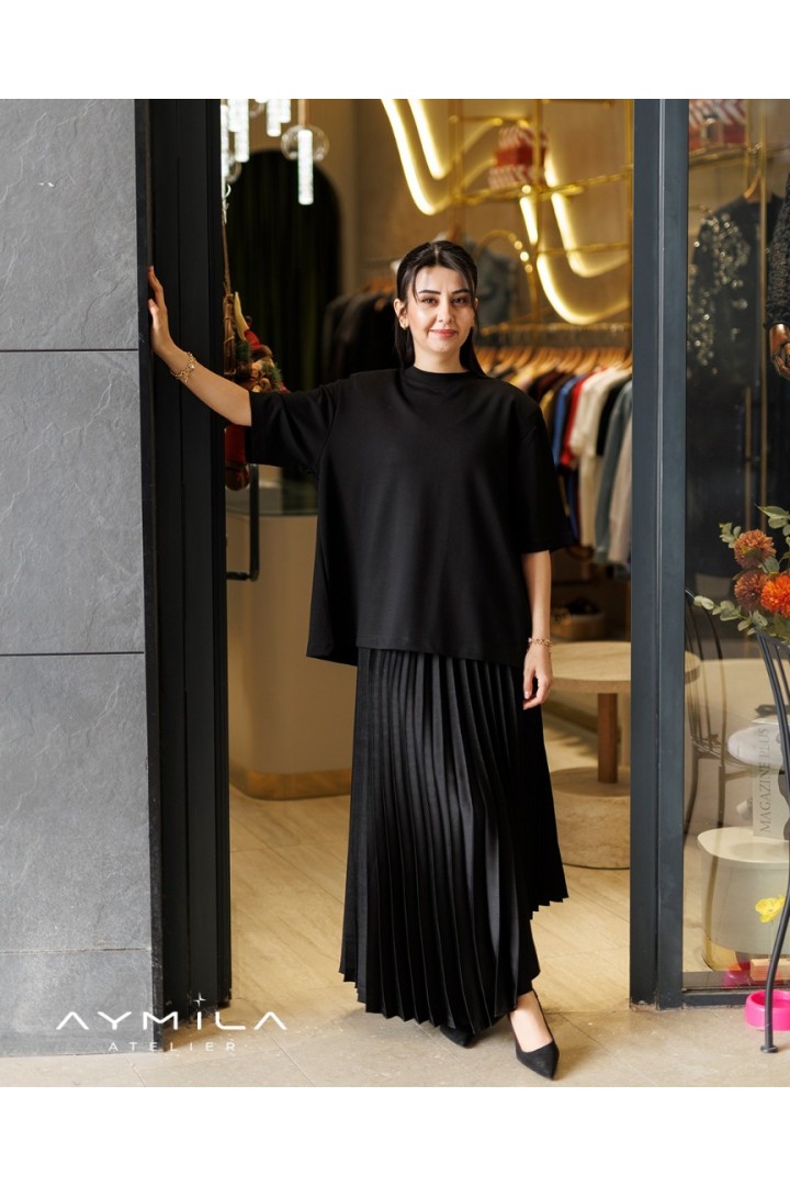 T-shırt Detaylı Pileli Elbise Siyah