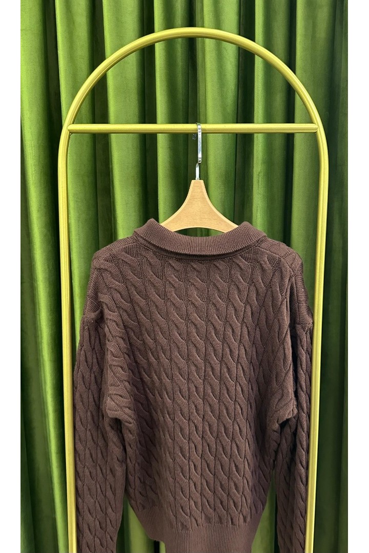 Saç Örgülü Düğmeli Kazak Saç Örgülü Düğmeli Kazak